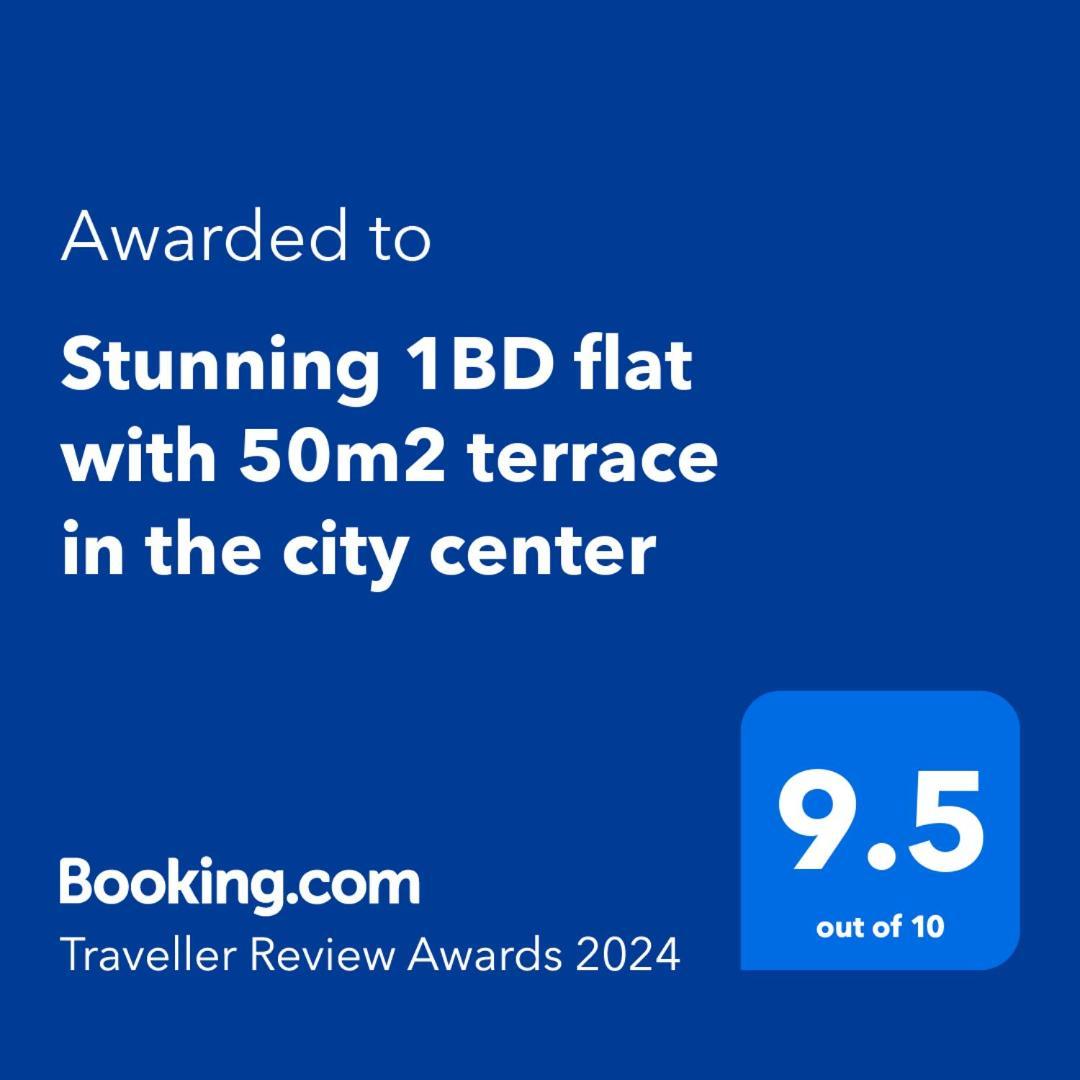 Stunning 1Bd Flat With 50M2 Terrace In The City Center Bucharest Exterior photo